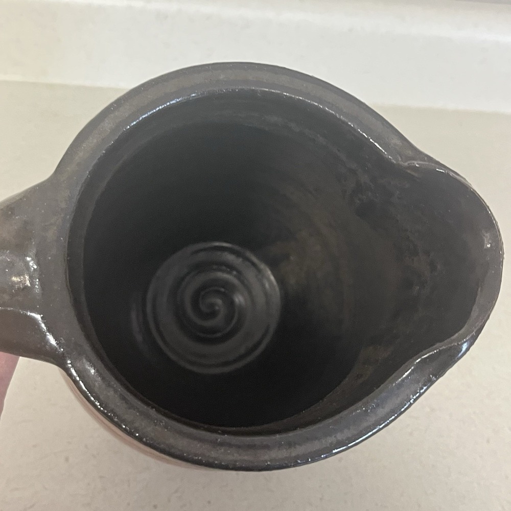Stoneware‎ Pottery Signed By Val Neumann Pitcher Hand Thrown Earth Tones - Picture 8 of 12